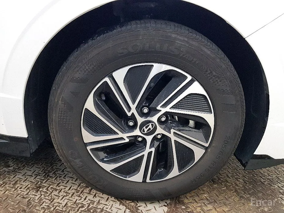 Photo 20 - Hyundai Sonata