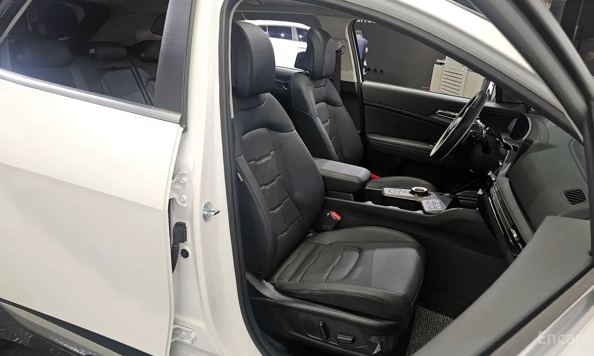 Фото 12 - Kia Sportage