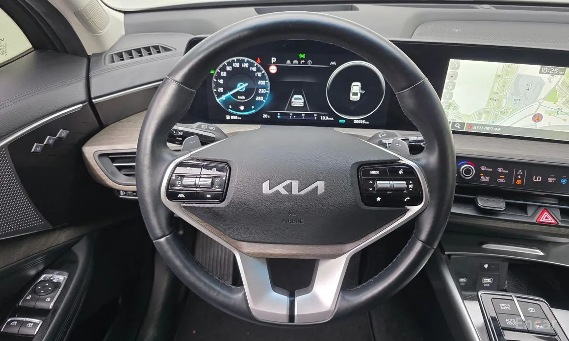 Фото 13 - Kia K8