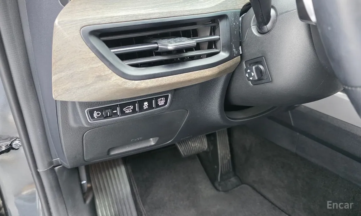 Фото 14 - Kia K8