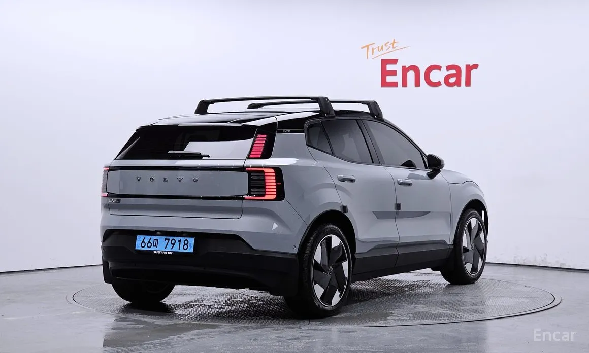 Фото 2 - Volvo EX30