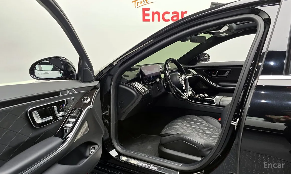 Фото 11 - Mercedes-Benz S-Class