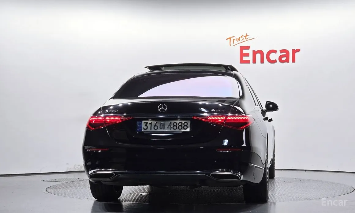 Фото 4 - Mercedes-Benz S-Class