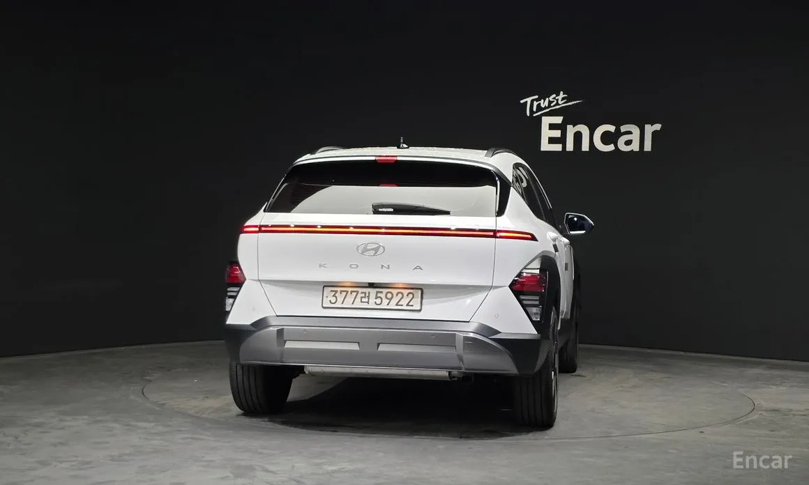 Фото 4 - Hyundai Kona