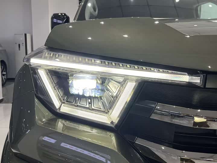 Фото 16 - Tank 400 Hybrid