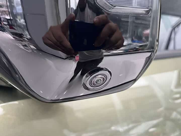 Фото 20 - Tank 400 Hybrid