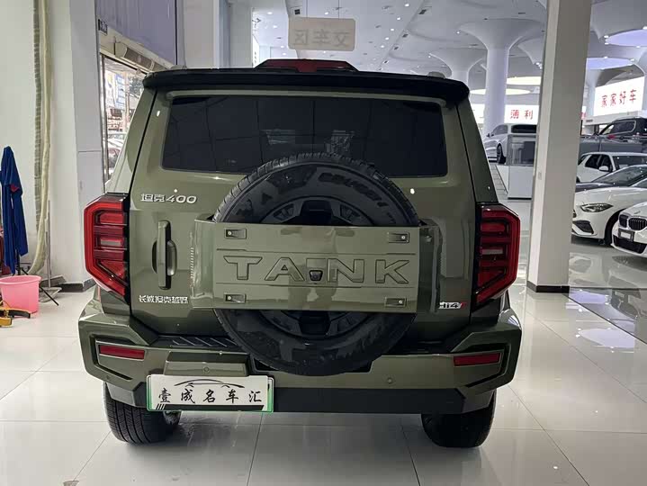 Фото 5 - Tank 400 Hybrid