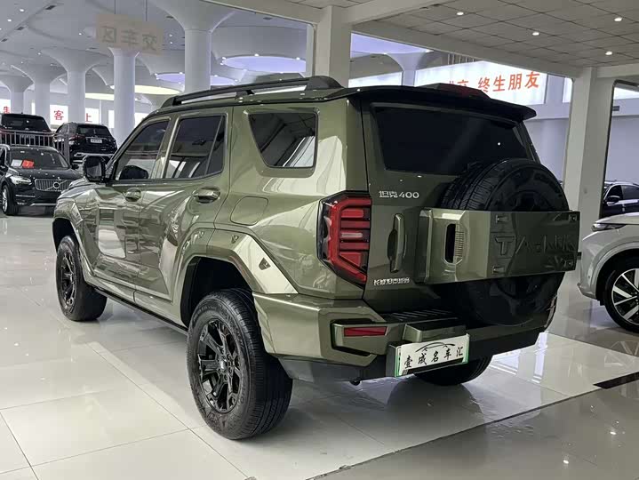 Фото 6 - Tank 400 Hybrid