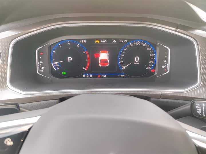 Фото 5 - Volkswagen T-Roc