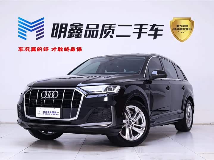 Фото 1 - Audi Q7