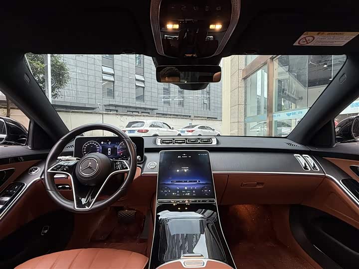 Фото 11 - Mercedes-Benz S-Class