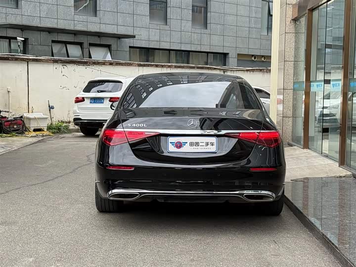 Фото 5 - Mercedes-Benz S-Class