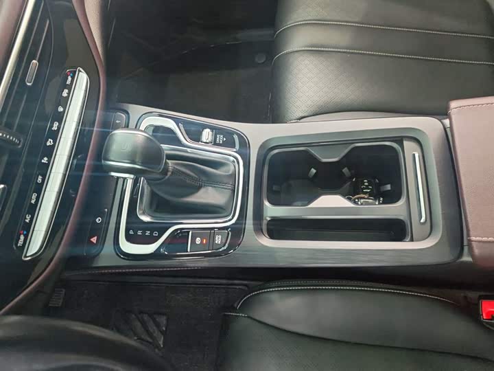 Фото 9 - GAC Trumpchi M6