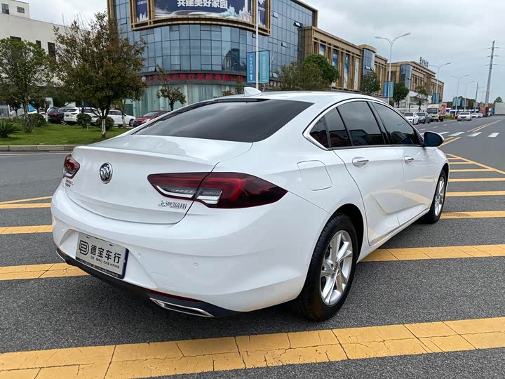 Фото 7 - Buick Regal