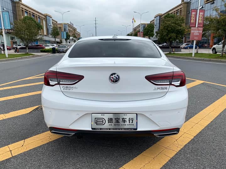 Фото 8 - Buick Regal