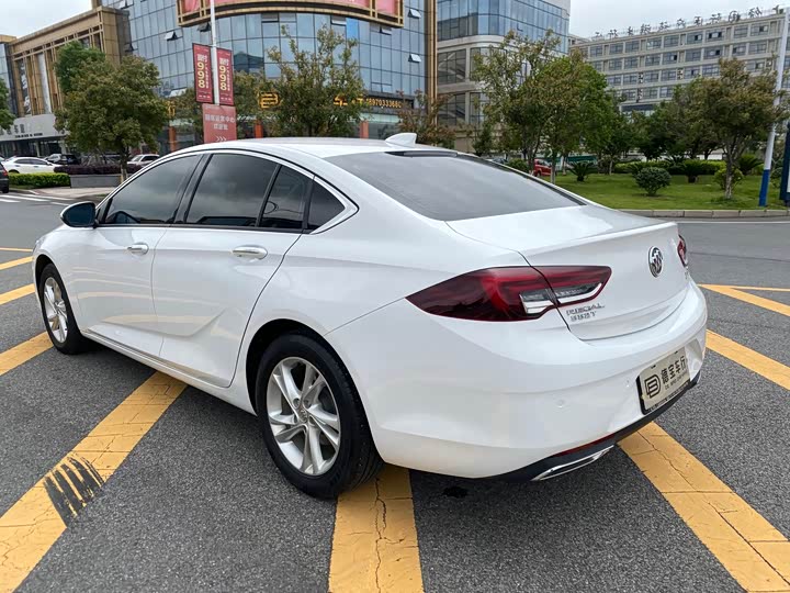 Фото 9 - Buick Regal