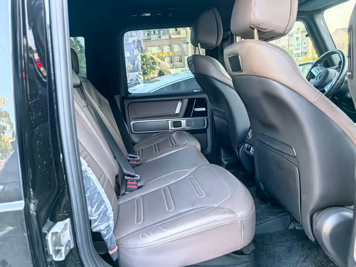 Фото 7 - Mercedes-Benz G-Class