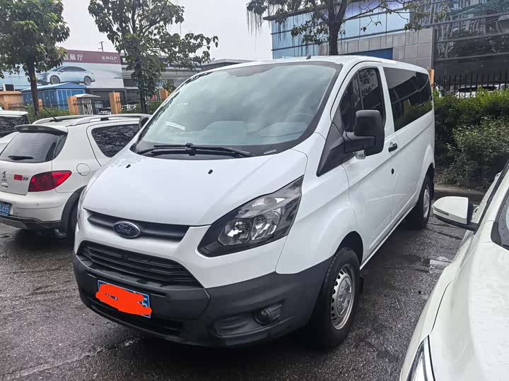 Фото 1 - Ford Transit