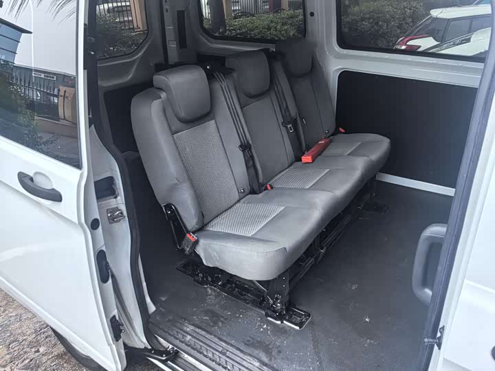 Фото 6 - Ford Transit