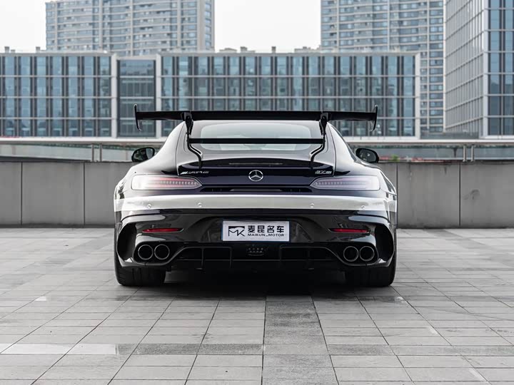 Фото 9 - Mercedes-Benz AMG GT