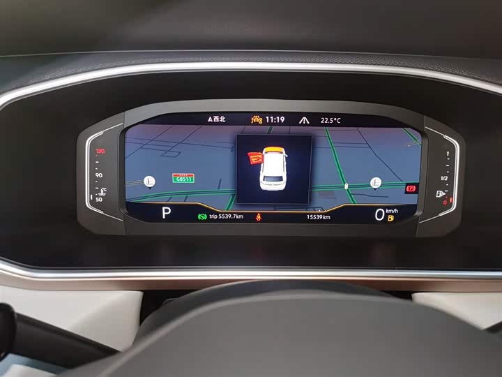 Фото 12 - Volkswagen Tharu