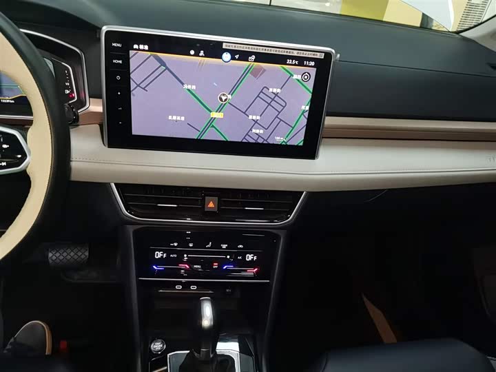 Фото 13 - Volkswagen Tharu