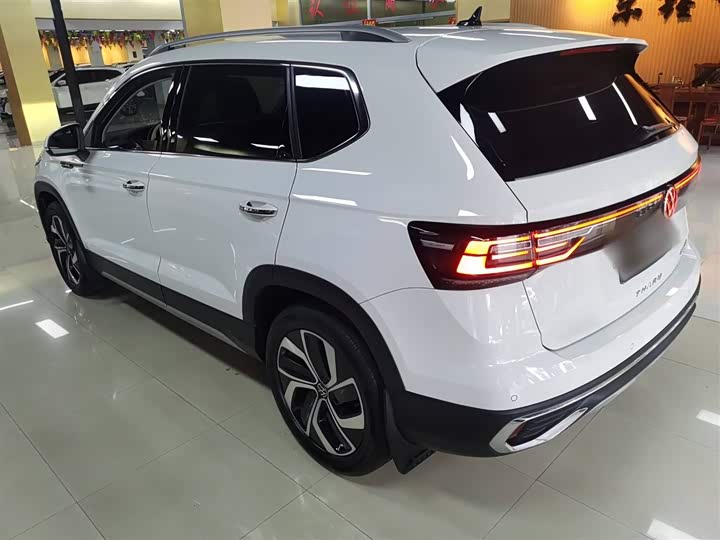 Фото 5 - Volkswagen Tharu