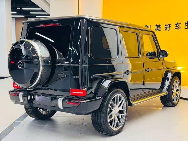 Фото 7 - Mercedes-Benz G-Class AMG
