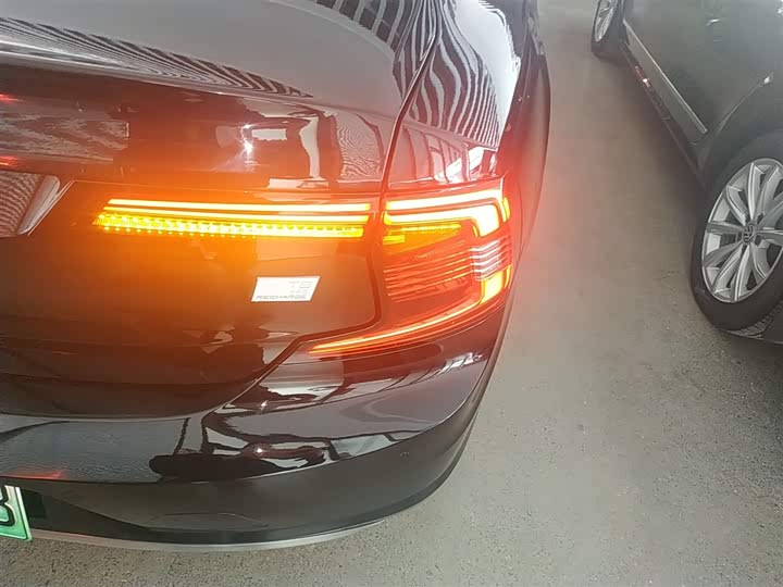 Фото 8 - Volvo S90 Hybrid