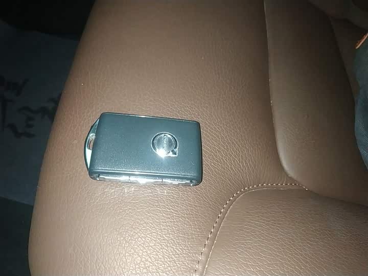 Фото 9 - Volvo S90 Hybrid