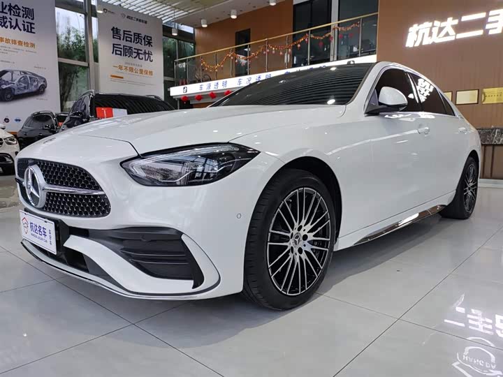 Фото 1 - Mercedes-Benz C-Class