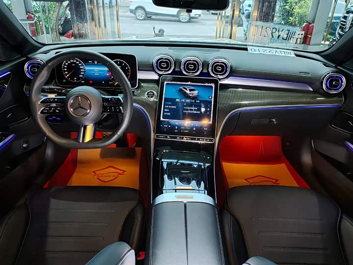 Фото 12 - Mercedes-Benz C-Class