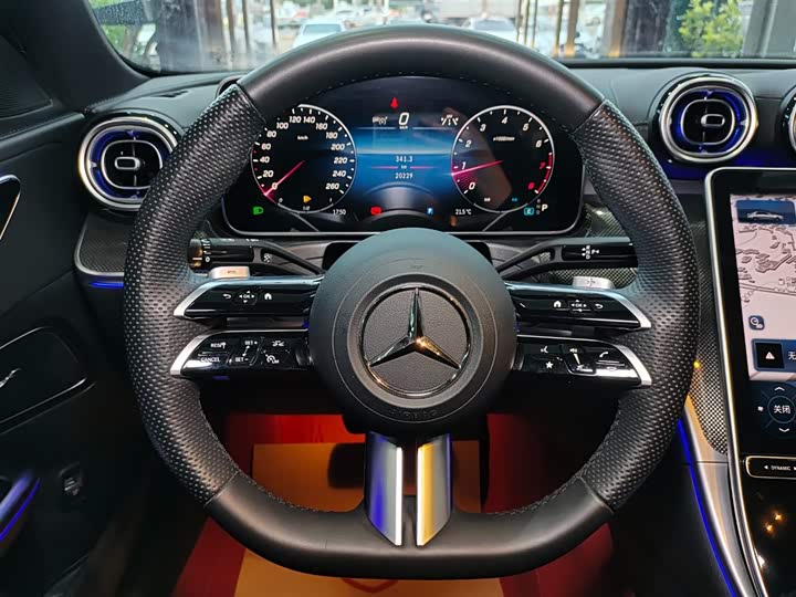 Фото 8 - Mercedes-Benz C-Class