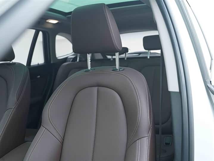 Фото 11 - BMW X1