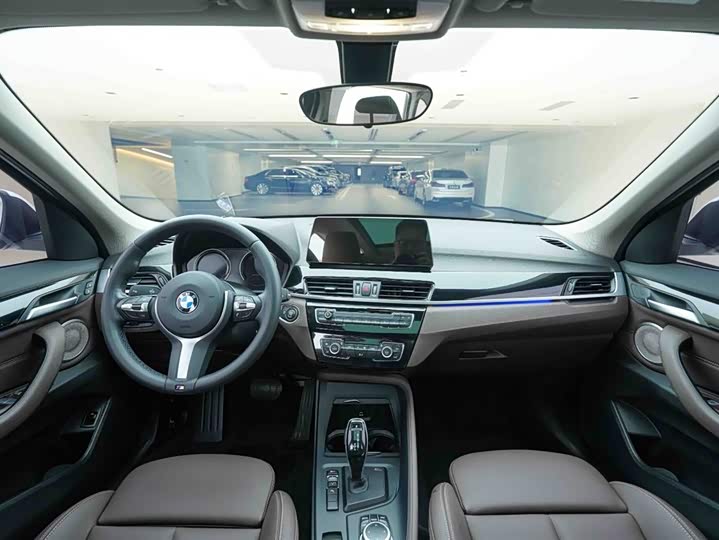 Фото 19 - BMW X1