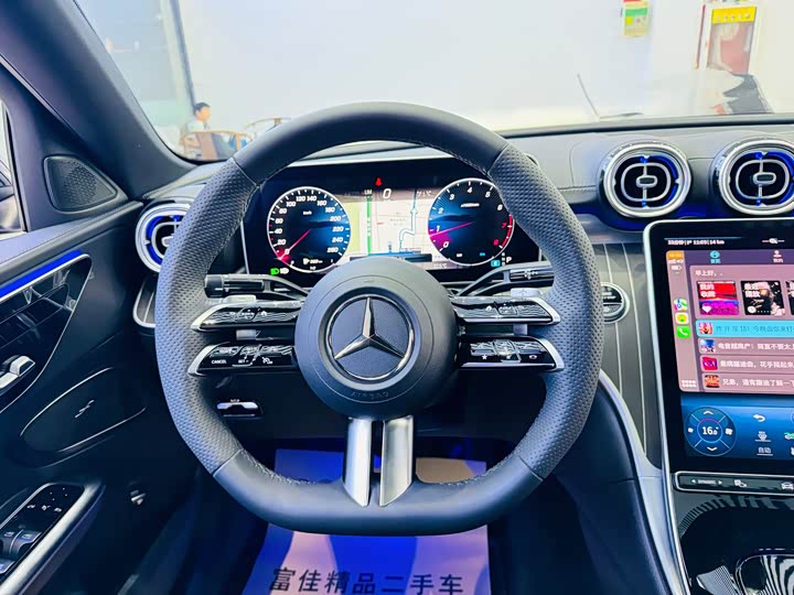 Фото 12 - Mercedes-Benz C-Class