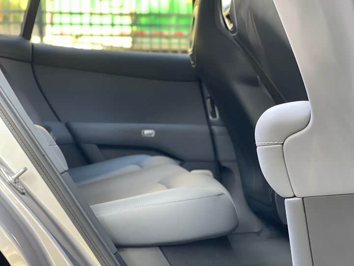 Фото 6 - Xiaomi YU7