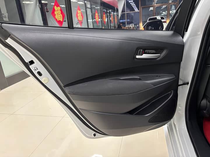 Фото 16 - Toyota Levin