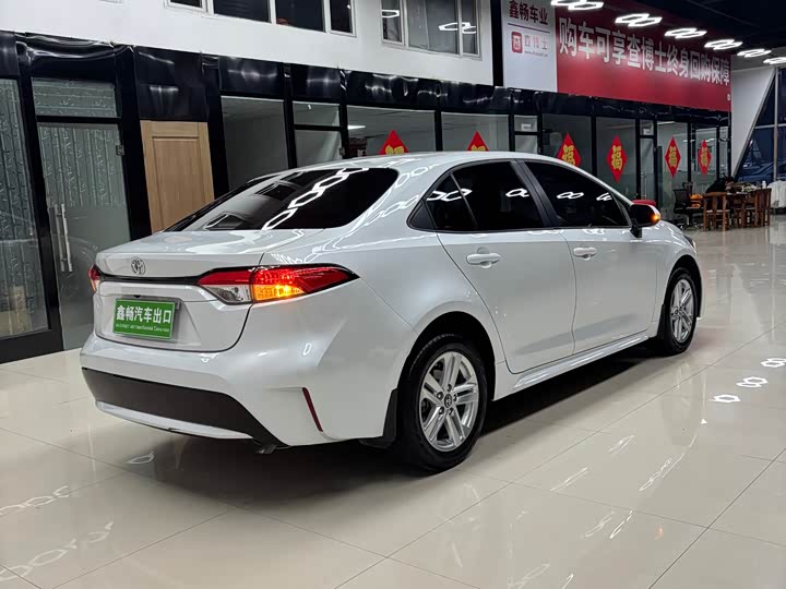 Фото 5 - Toyota Levin