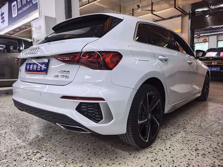 Фото 14 - Audi A3