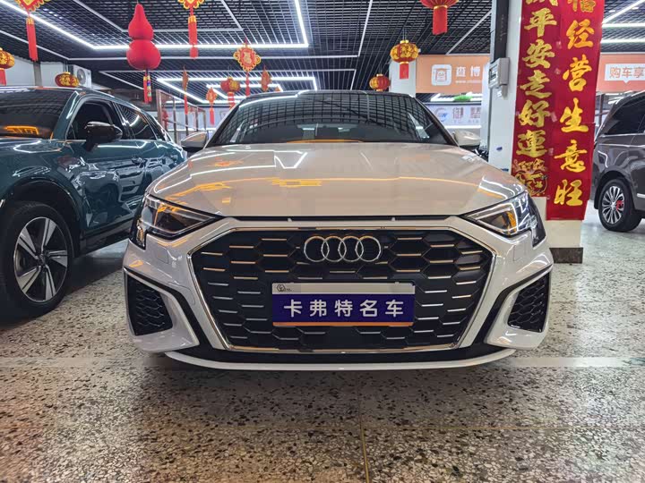 Фото 2 - Audi A3