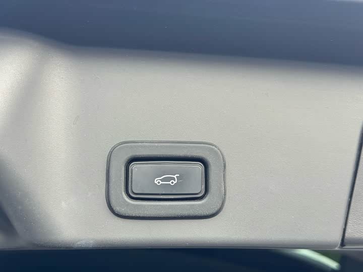 Фото 13 - Land Rover Range Rover Evoque L