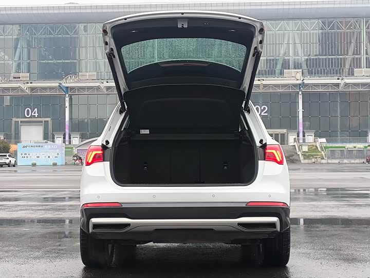 Фото 22 - Audi Q3