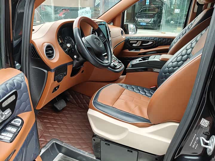 Фото 7 - Mercedes-Benz Vito