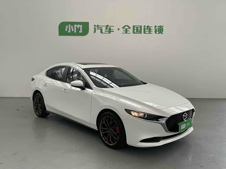 Фото 3 - Mazda 3 (Axela)