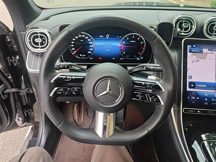 Фото 11 - Mercedes-Benz GLC-Class