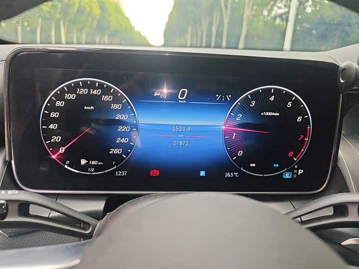 Фото 12 - Mercedes-Benz GLC-Class