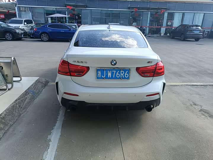 Фото 10 - BMW 1 Series