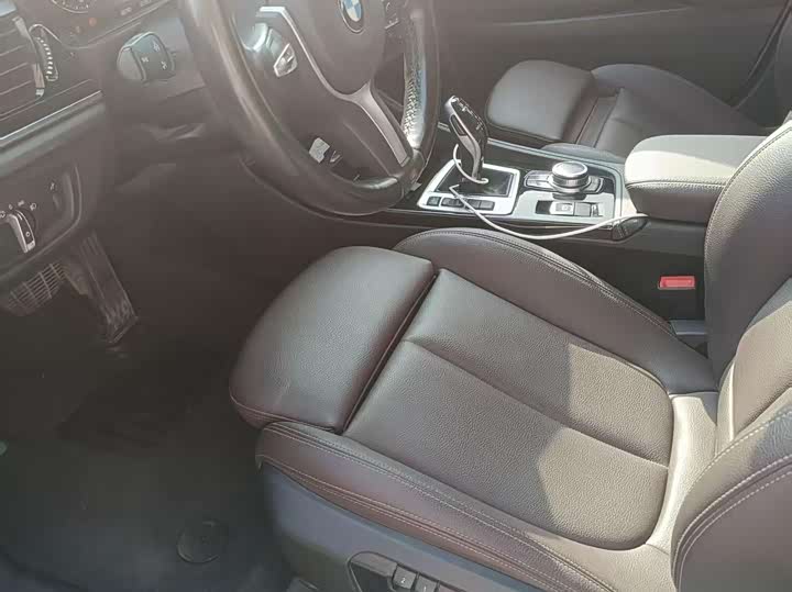 Фото 4 - BMW 1 Series