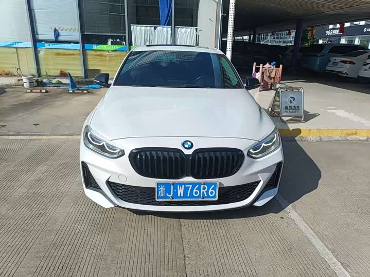 Фото 5 - BMW 1 Series